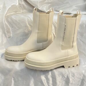 Dior Leather Ankle Boots